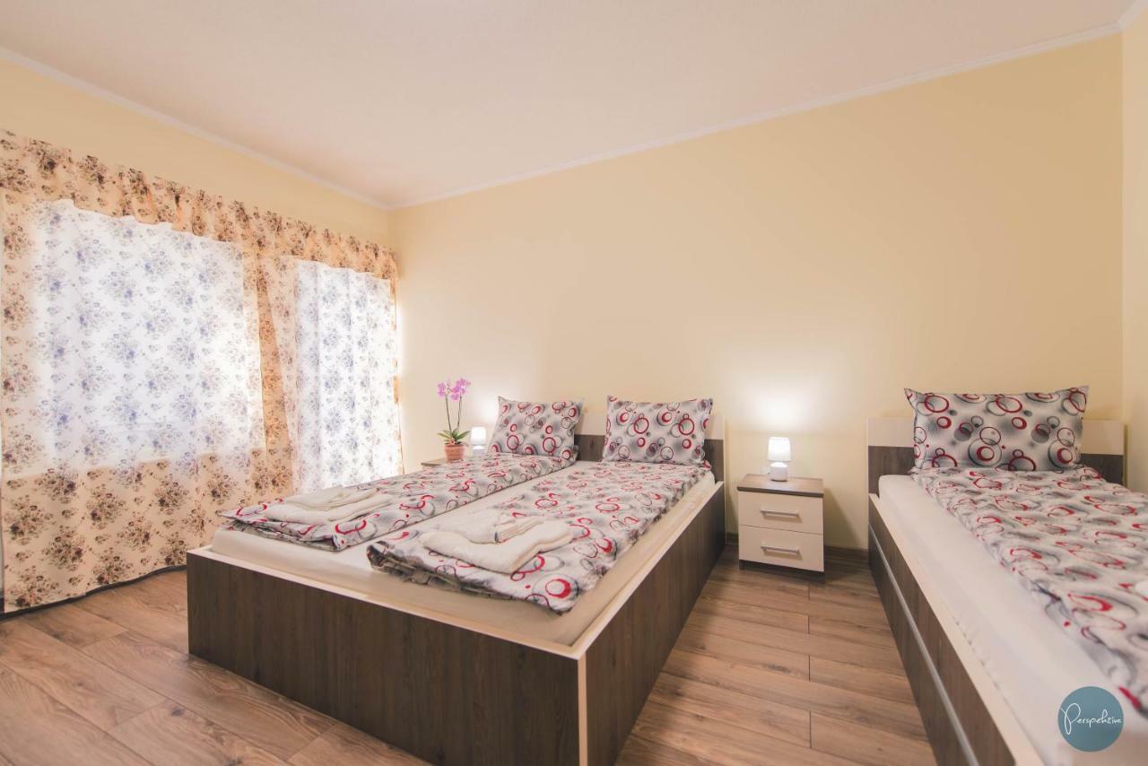 Farkas Panzio Bed & Breakfast Praid Exterior photo